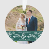 Neuheiten 1. Weihnachten Mr. & Mrs. Snowflake Foto Ornament (Vorderseite)