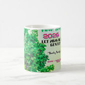 Neujahr 2026 Kaffeetasse mit Naturwald-Design (Mittel)