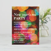 Neujahr lädt Colorful Confetti Sparkle ein Einladung (Stehend Vorderseite)