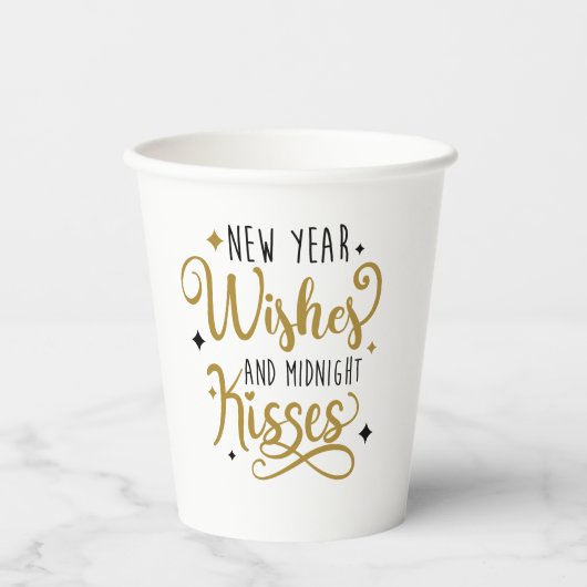 Neujahrswünsche und Mitternachtsküsse Pappbecher (Vorderseite)