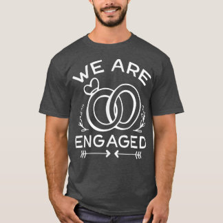 Neulich Verlobtes Couple Wedding Announcement Enga T-Shirt