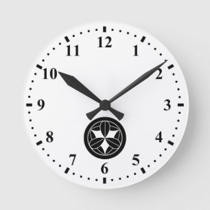 Neun Bambus-Blätter im Kreis Runde Wanduhr