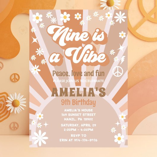 Neun ist eine lebendige Geburtstagseinladung Einladung