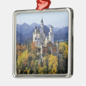Neuschwanstein ist eines von drei silbernes ornament (Links)