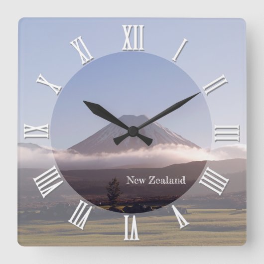 Neuseeland Iconic Tongariro Vulkanspitze Quadratische Wanduhr (Vorderseite)