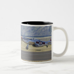 Neuseeland, Otago, Wanaka, Warbirds Over 4 Zweifarbige Tasse