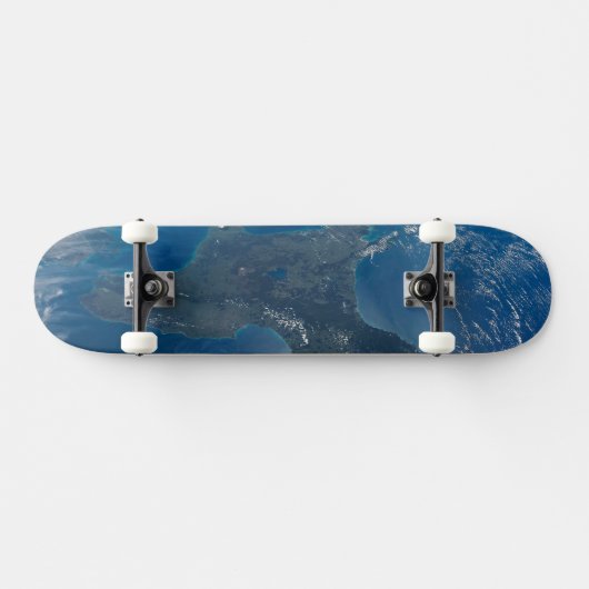 Neuseelands Nordinsel. Skateboard (Horizontal)