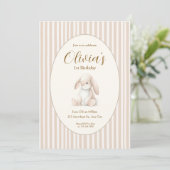 Neutral Baby's First Birthday Bunny Invitation Einladung (Stehend Vorderseite)