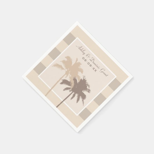 Neutral Beige Beach Palmen Wedding Monogram Serviette (Ecke)