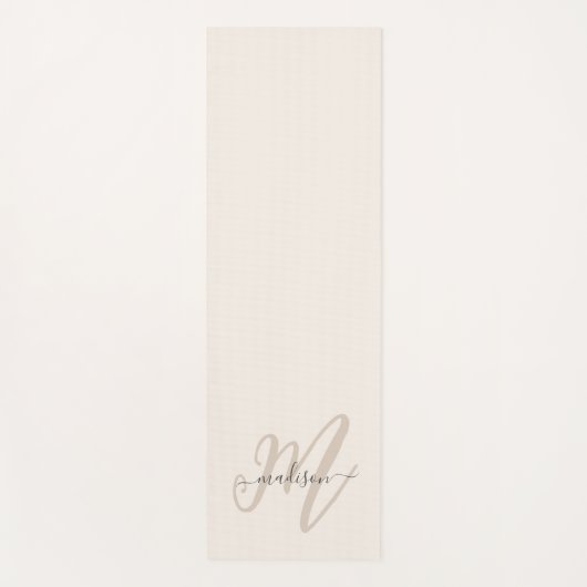 Neutral Beige Boho Script Monogram und Name Yogamatte (Vorderseite)