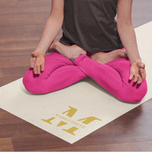 Neutral Beige Gold Monogram Yogamatte