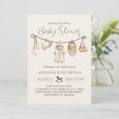 Neutral Clothes Baby Shower Striped Einladung (Stehend Vorderseite)