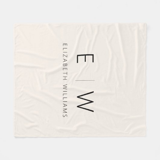 Neutral Elegant Moderner Minimalistischer Monogram Fleecedecke (Vorderseite (Horizontal))