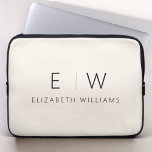 Neutral Elegant Moderner Minimalistischer Monogram Laptopschutzhülle<br><div class="desc">Mit unserem Classic Elegant Modern Minimalistisch Monogram iPad Sleeve stärken Sie Ihren iPad Stil und schützen Sie Ihr iPad. Dieses sorgfältig entworfene Accessoire vereint zeitlose Eleganz mit zeitgemäßem Minimalismus und sorgt für ein angenehmes Tablet-Erlebnis. Dieser iPad-Ärmel ist mit Präzision und Liebe zum Detail gestaltet und ist nicht nur ein praktisches...</div>