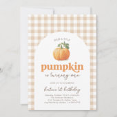 Neutral Gingham Pumpkin 1. Geburtstag Einladung (Vorderseite)