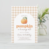Neutral Gingham Pumpkin 1. Geburtstag Einladung (Stehend Vorderseite)