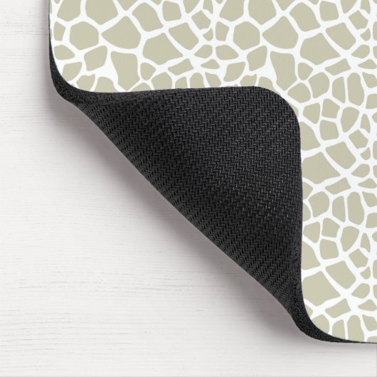 Neutral Giraffe Print Mousepad (Ecke)