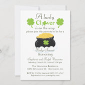 Neutral Lucky Clover Baby Shower Einladung (Vorderseite)