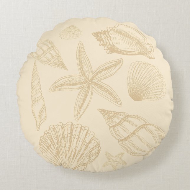 Neutral Tan Beige Seashell Muscheln Beach House Rundes Kissen (Vorderseite)