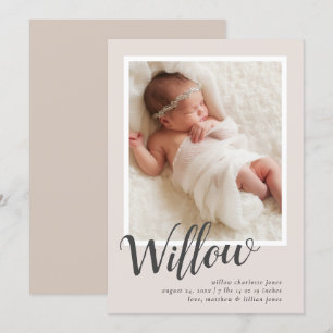 Neutral Tan Calligrafy Foto Birth Ankündigung