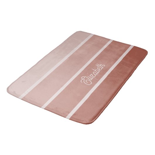 Neutral Terracotta | Ombre Stripes with Script Badematte (Schrägansicht)