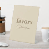 Neutrale Babydusche bevorzugt Pedestal-Zeichen Sockelschild (In SItu)