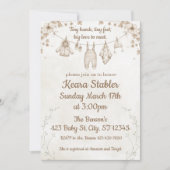 Neutrale Babydusche winzige Hände, winzige Füße Einladung (Vorderseite)