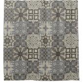 Neutrale, beige, graue, marokkanische Fliesen Duschvorhang (Vorderseite)