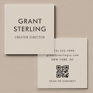 Neutrale Beige-Minimal-Typografie-QR-Code Quadratische Visitenkarte