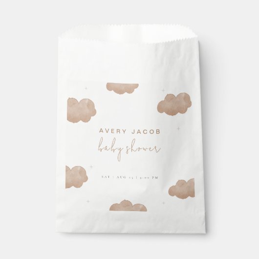 Neutrale Boho Clouds Stars Babydusche Geschenktütchen (Vorderseite)