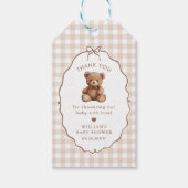 Neutrale Gingham Teddy Bear Baby Shower Geschenkanhänger (Vorderseite)