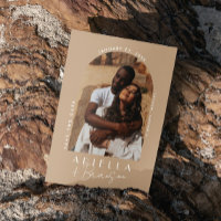 Neutrale und moderne Tan-Foto-Save the Date-Karte