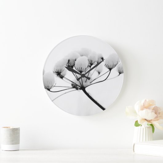 Neutrale weiße Schneemobile von Ava Große Wanduhr (Zuhause)