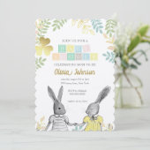 Neutrale Whimsical Rustic Bunny Baby Shower Einladung (Stehend Vorderseite)