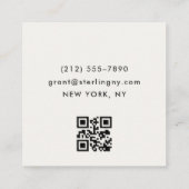 Neutraler moderner Minimal-Typografie-QR-Code Quadratische Visitenkarte (Rückseite)