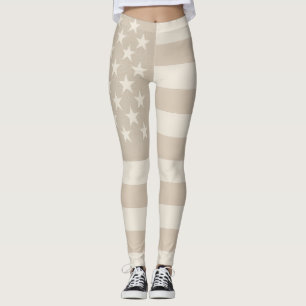 Neutrales Beige, Tan und Weiß Amerikanische Flagge Leggings