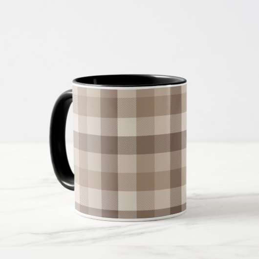 Neutrales Erdbraun Kariertes Gingham Karomuster Tasse (Vorderseite Links)