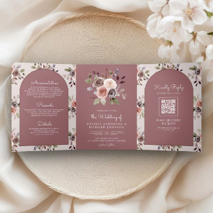 Neutrales Taupe-Blumen-QR-Code Dusty Rose Hochzeit Dreifach Gefaltete Einladung