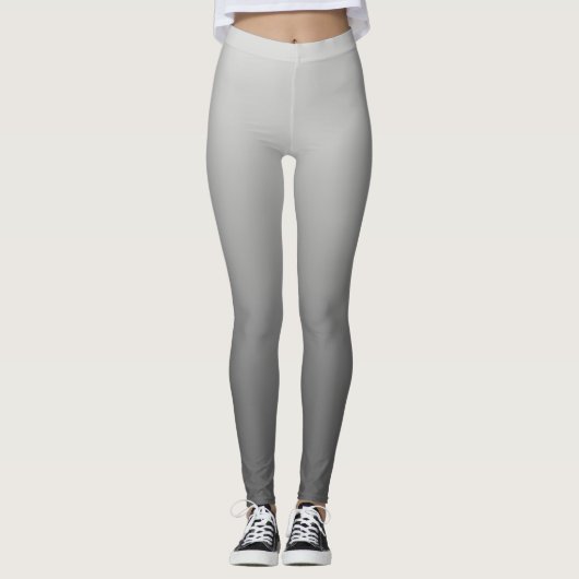 Neutrales und schlichtes Steigungs-Grau Leggings (Vorderseite)