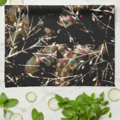 Neutronenlose Rustikale Winterzweige in Schwarz un Geschirrtuch (Gefaltet)