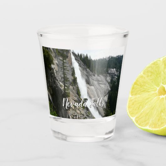 Nevada Falls im Yosemite National Park Schnapsglas (Vorderseite)