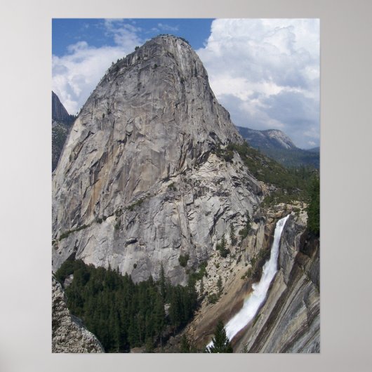 Nevada Falls und Liberty Cap Poster (Vorne)