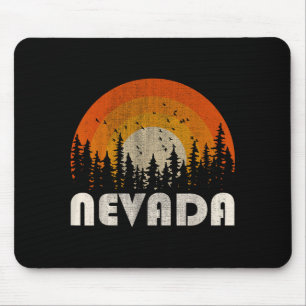 Nevada - lustige Natur Vintage-Wandern 60er 70er 8 Mousepad