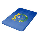 Nevada State Flag Design Badematte (Schrägansicht)