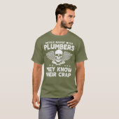 Never Argue With Plumbers Funny Plumber meme T-Shirt (Vorne ganz)