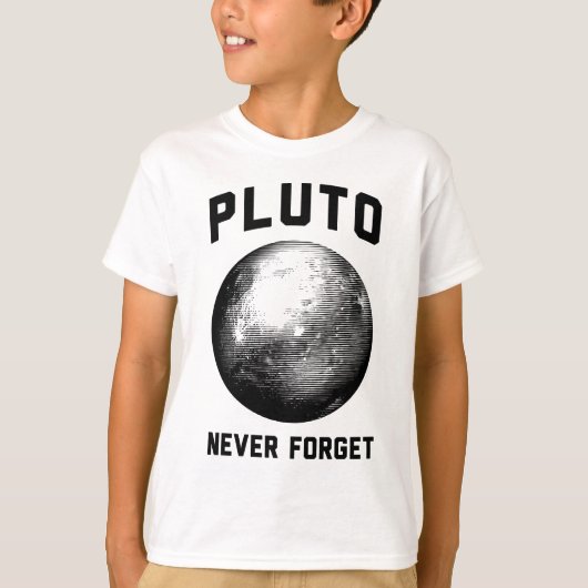 Never Forget Pluto T-Shirt (Vorderseite)