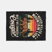 Never Killed A Mountain Lion Funny Cougar Hunting Fleecedecke (Vorderseite (Horizontal))