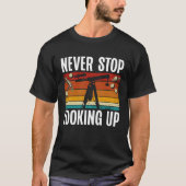 Never Stop Looking Up Space Science Solar System T-Shirt (Vorderseite)