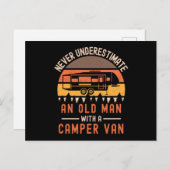 Never Underestimate An Old Man With A Camper Van Postkarte (Vorne/Hinten)