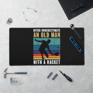 Never underestimate an old man with a pickleball  schreibtischunterlage
